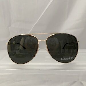 NWT Timberland Gold Framed Aviator Sunglasses